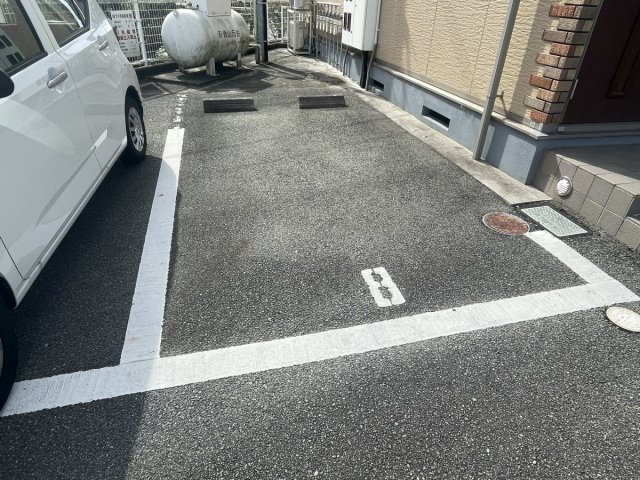 【サニーコート御立の駐車場】