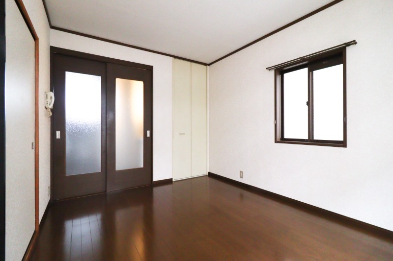 居室・リビング　図面と現状に相違がある場合には現状を優先