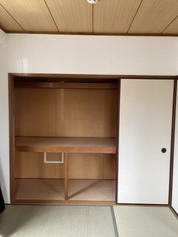 収納　たっぷりとした収納スペースです