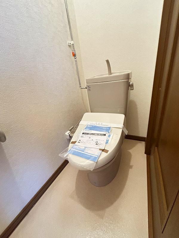 トイレ　トイレ