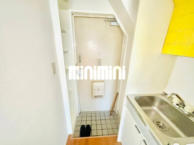 玄関　玄関が広々としております！