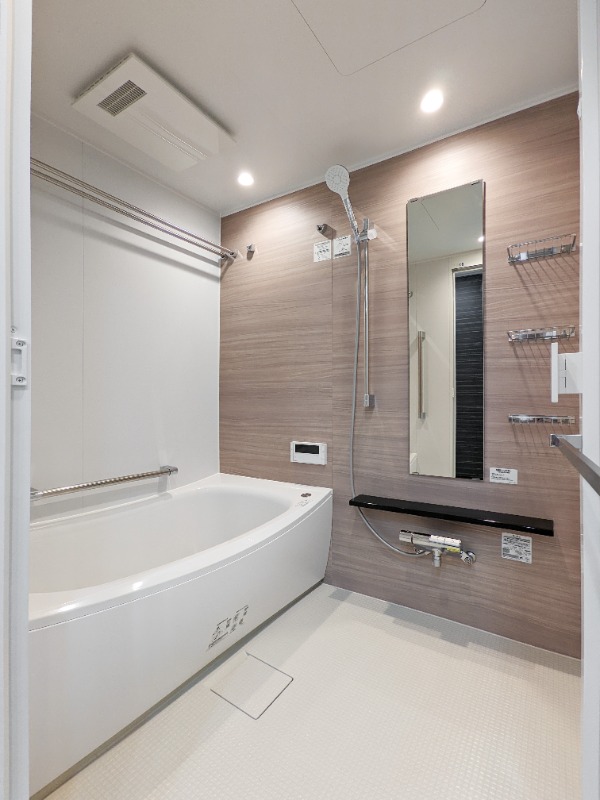 バス・シャワールーム　図面と現状に相違がある場合には現状を優先