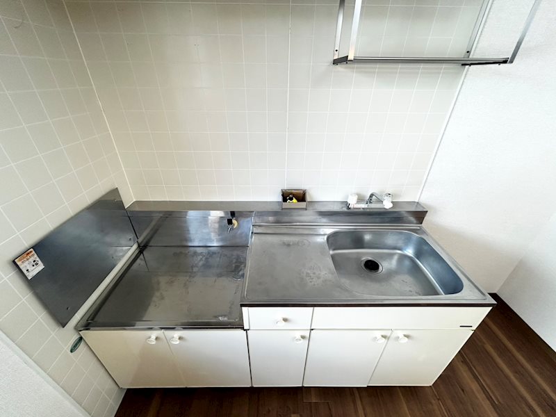 キッチン　※写真は別部屋、現況を優先致します。