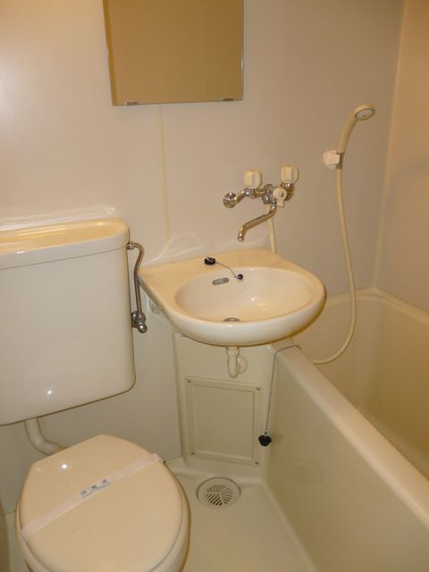 バス・シャワールーム　バス