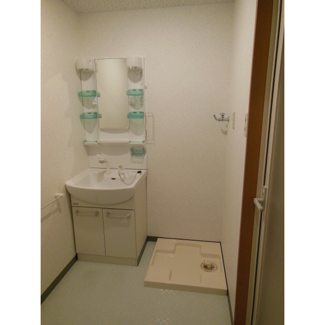 洗面設備　洗濯機置き場