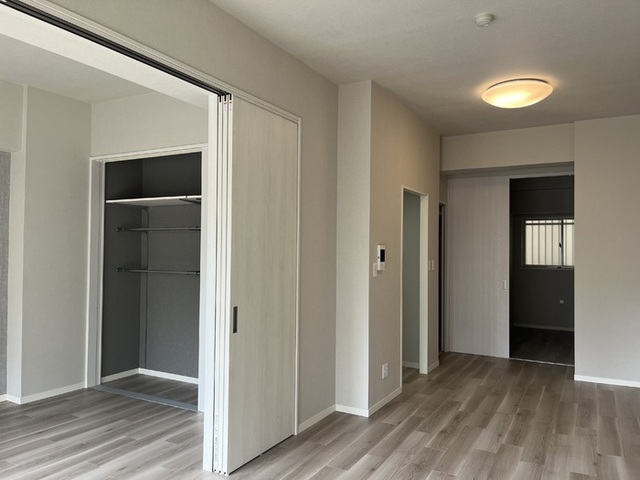 居室・リビング　リビング