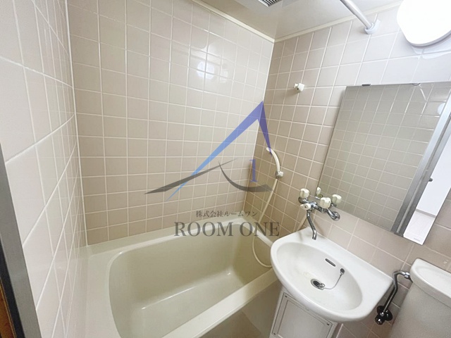 バス・シャワールーム　お風呂です。