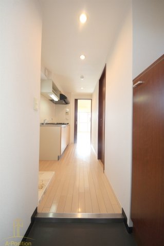 玄関　インベスト北梅田