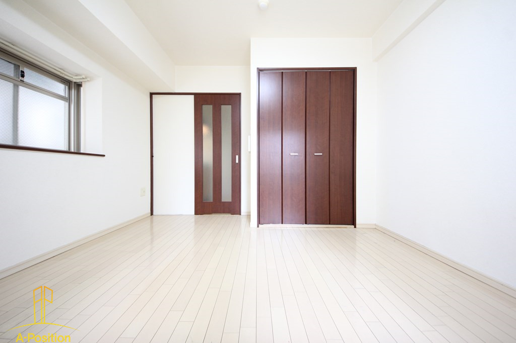 居室・リビング　インベスト北梅田