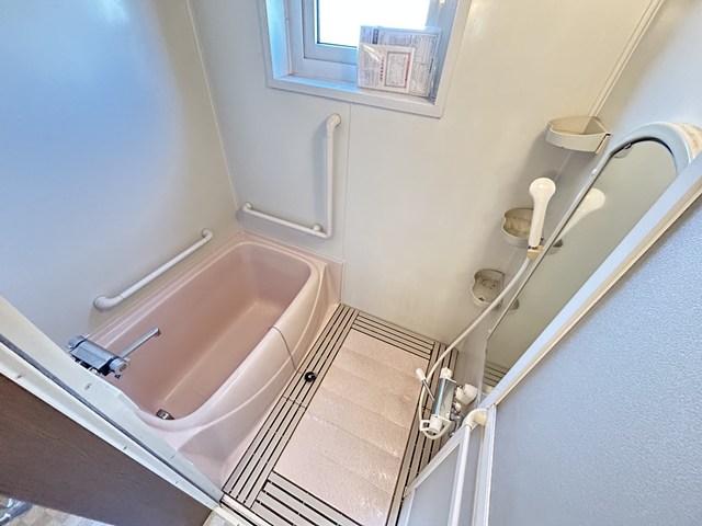 バス・シャワールーム　浴室