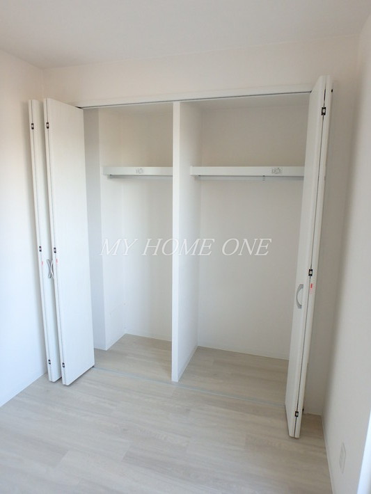 収納　洋室収納