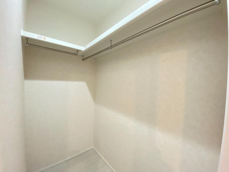 収納　ウォークインクローゼット