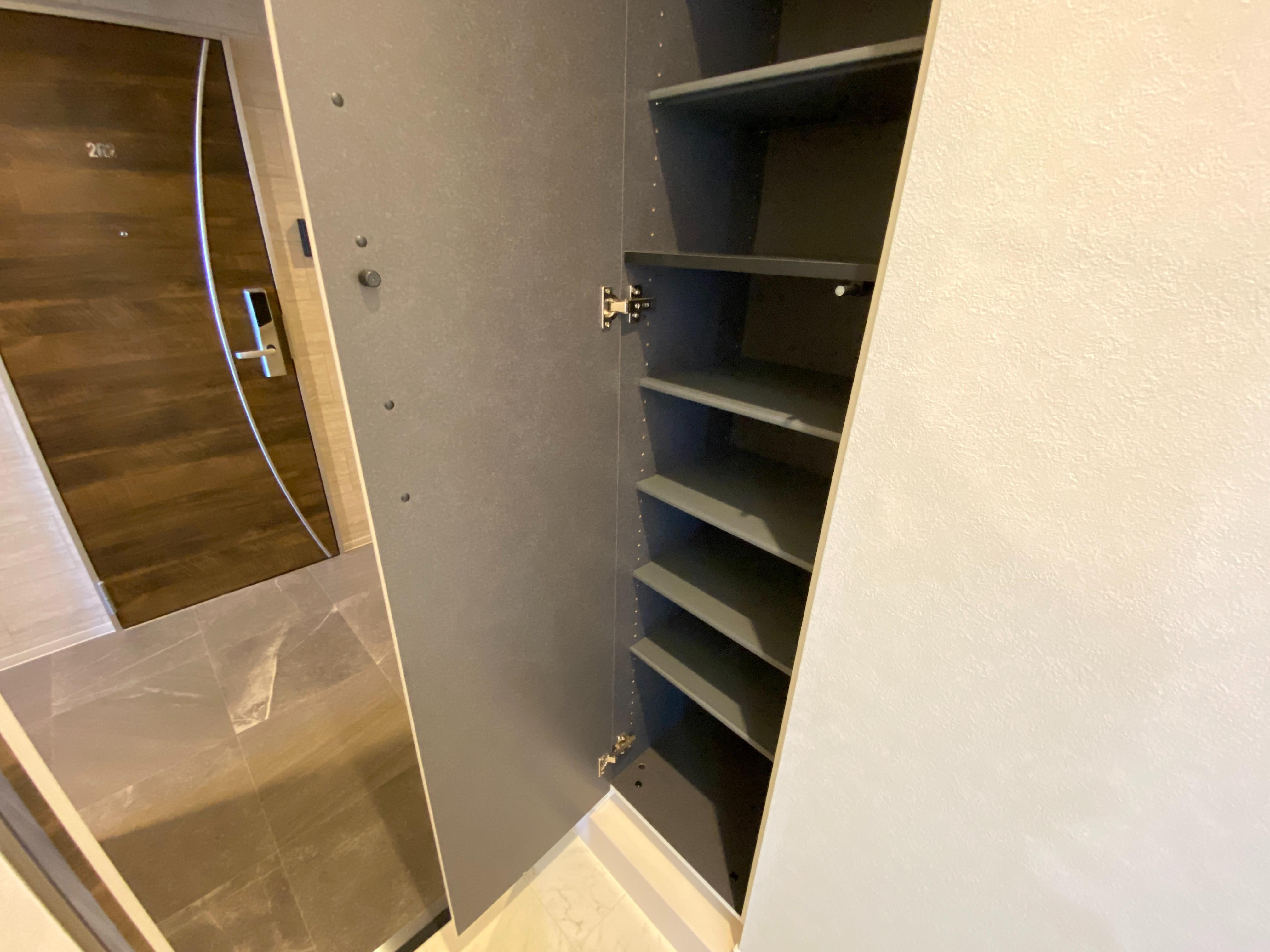 玄関　シューズボックス（トールタイプ）