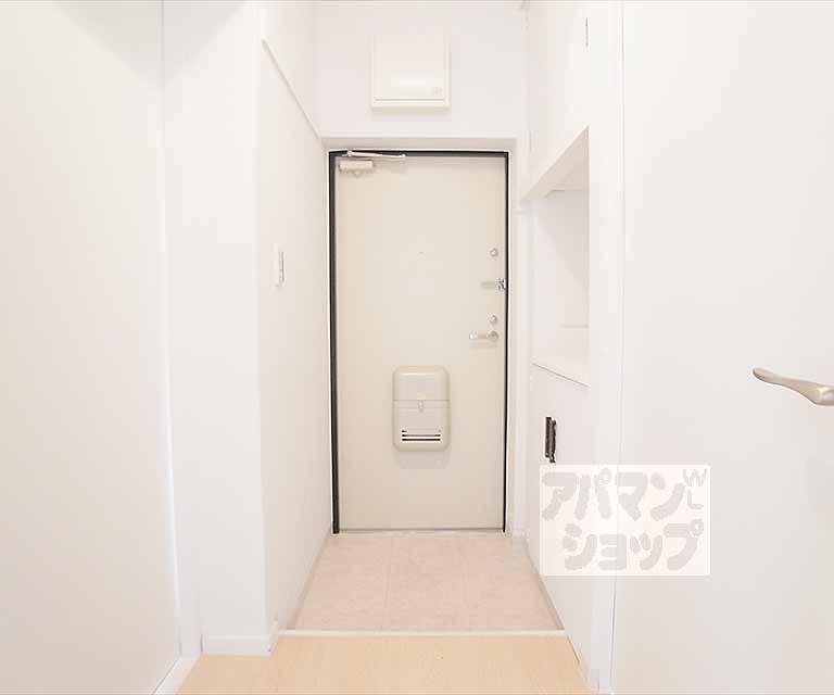 玄関　１－２０１号室写真使用