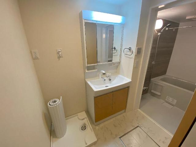 洗面設備　洗髪洗面化粧台