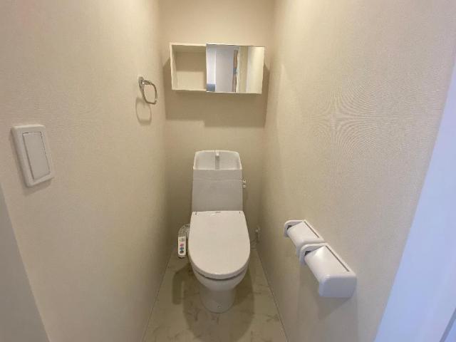 トイレ　シャワー付トイレ
