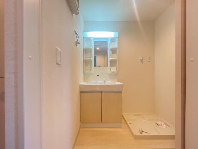 洗面設備　洗髪洗面化粧台