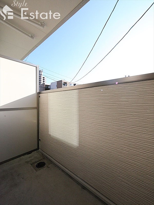 バルコニー　バルコニー