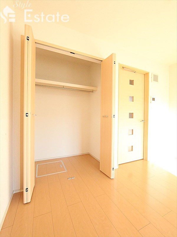 収納　クローゼット