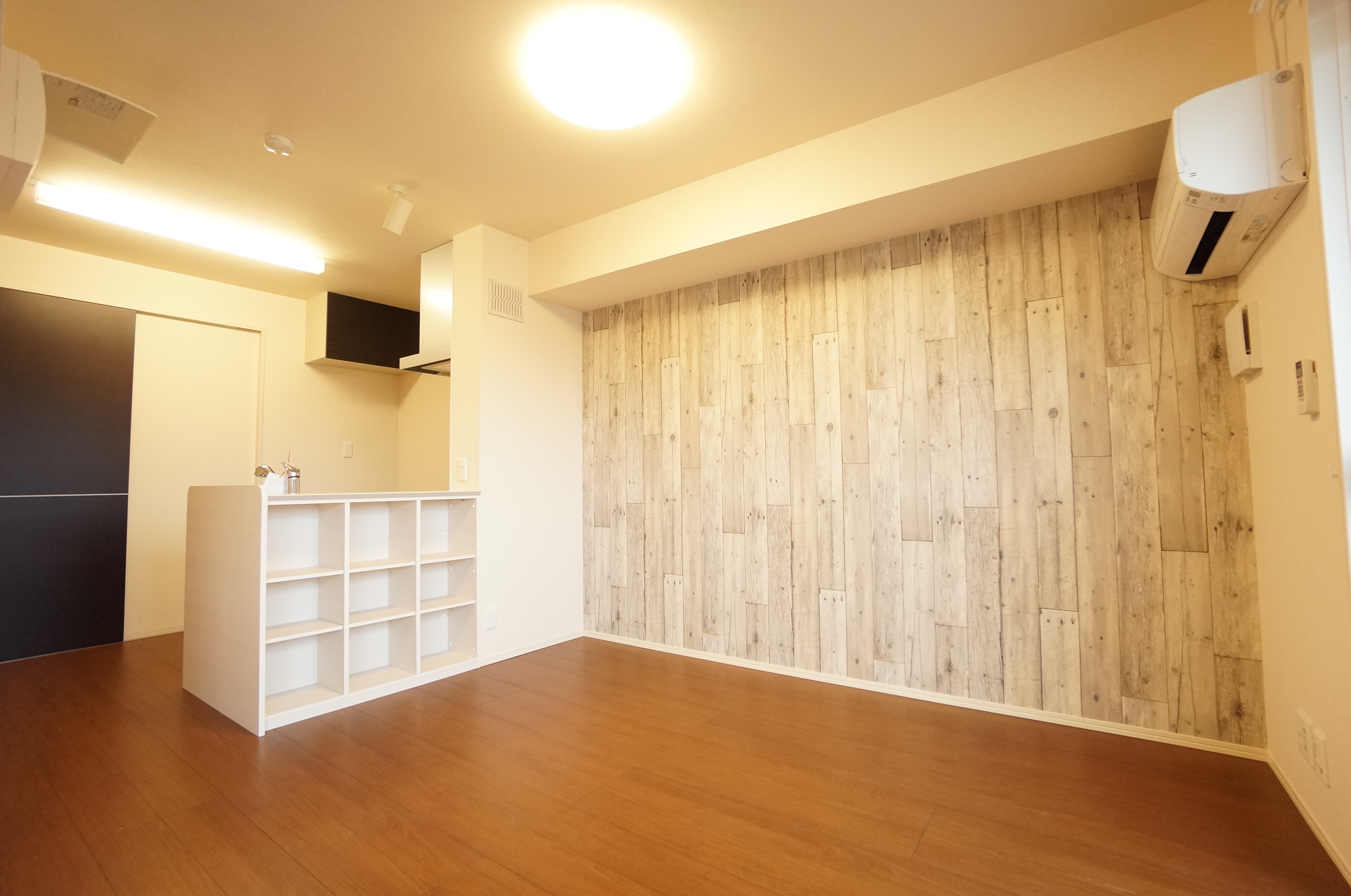 居室・リビング　LDK、洋室