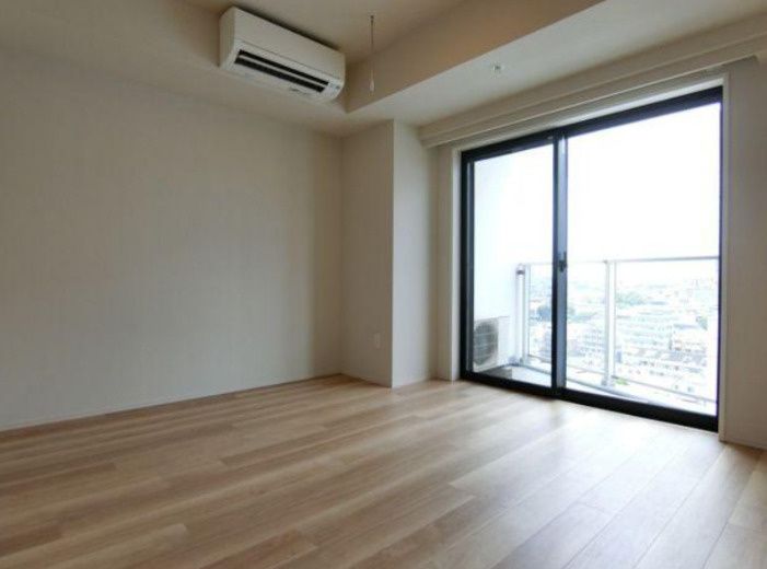 居室・リビング　写真は同タイプ住居です