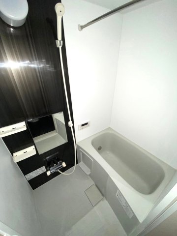 バス・シャワールーム　追い焚き・浴室乾燥機※同シリーズ物件の写真になります
