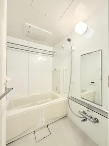 バス・シャワールーム　別部屋参考写真