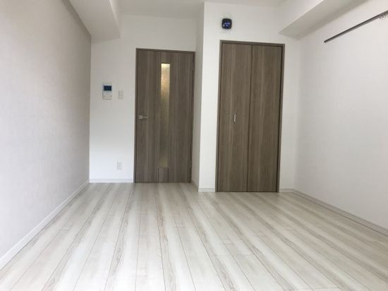 居室・リビング　☆明るい洋室☆