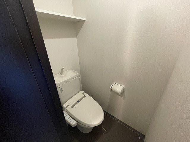 トイレ　同マンション別部屋
