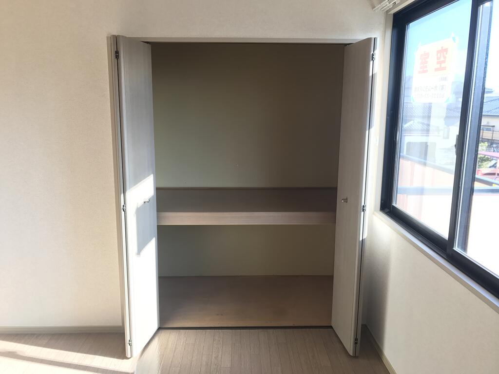 収納　7帖洋室　収納　※写真は同タイプのお部屋