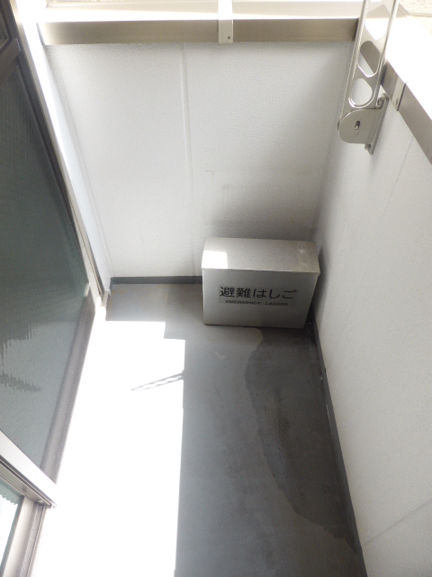 バルコニー　バルコニー※別部屋参考写真