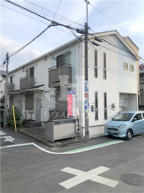 建物外観　外観は落ち着いています
