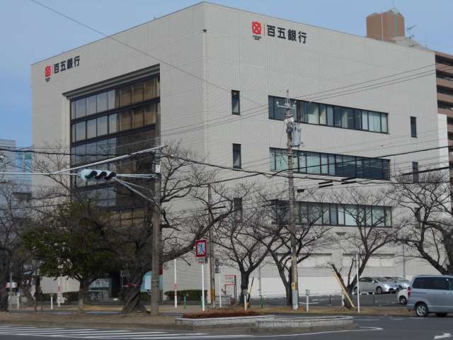 銀行　（株）百五銀行／四日市支店（銀行）まで213m