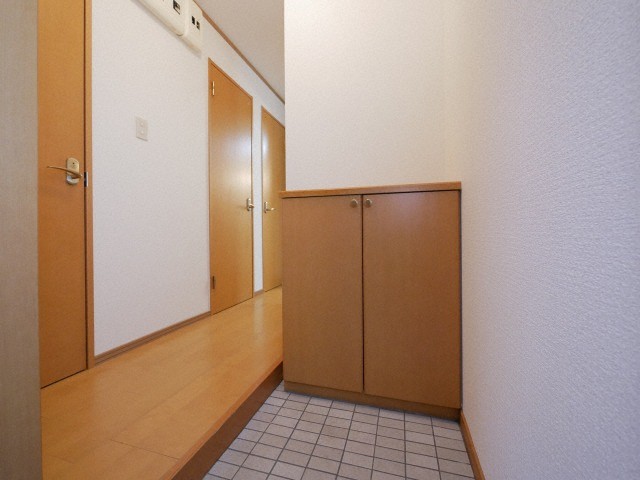玄関　明るい玄関です