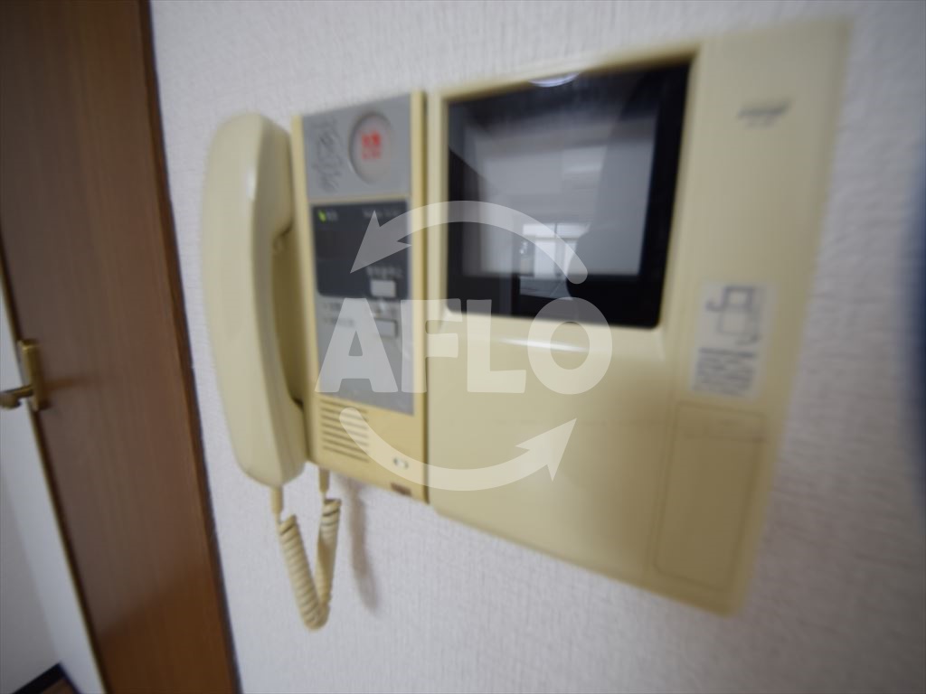 セキュリティ　U-ro大国町　モニター付きインターホン