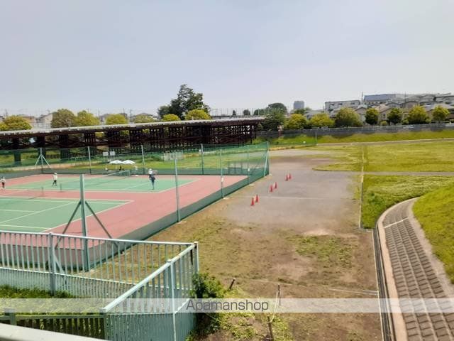 公園　びくに公園多目的広場（公園）まで732m