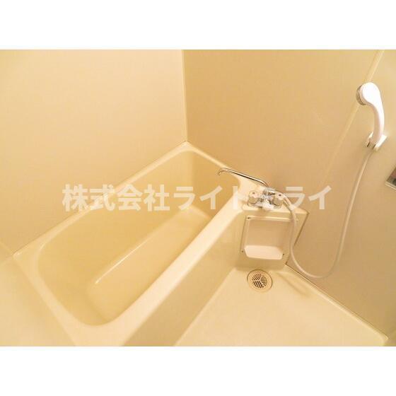 バス・シャワールーム　?