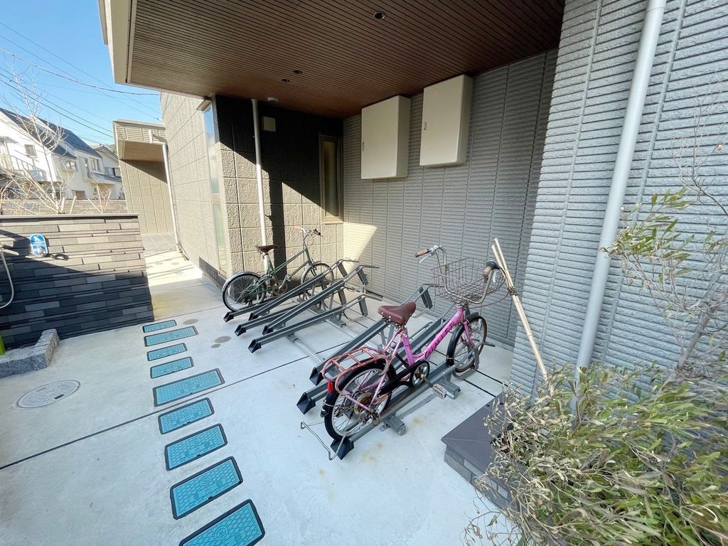 駐車場　駐車場