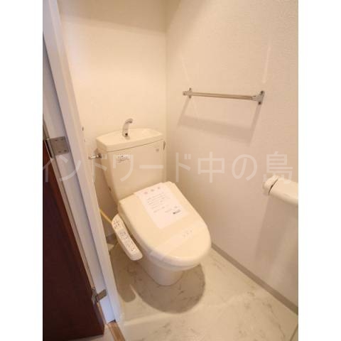 トイレ　詳細は、ウィンドワード中の島店までご相談下さい。