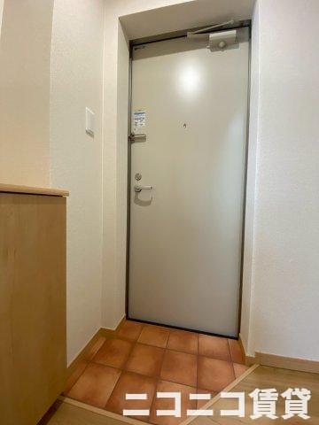 玄関　別号室イメージの為、現状を優先致します。