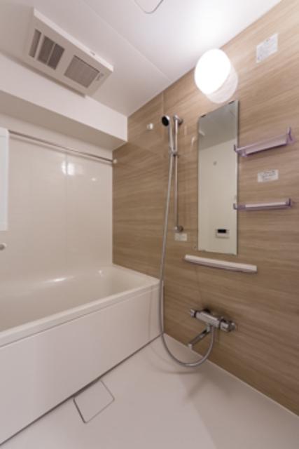 バス・シャワールーム　※写真は同タイプ住戸です。