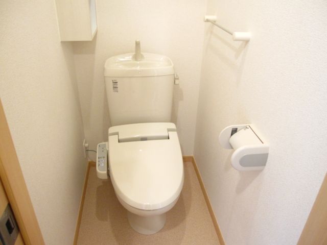 フォレスタ ロヴィーネ 3のトイレ写真