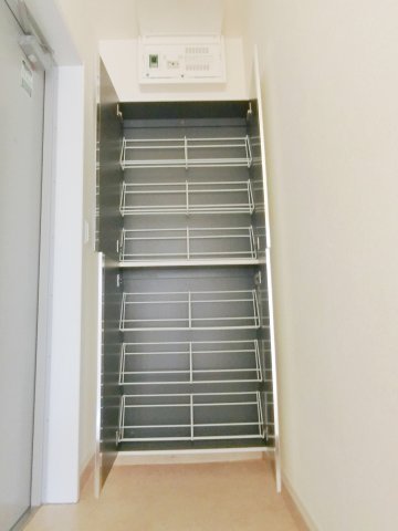 玄関　★トールタイプのシューズＢＯＸ★