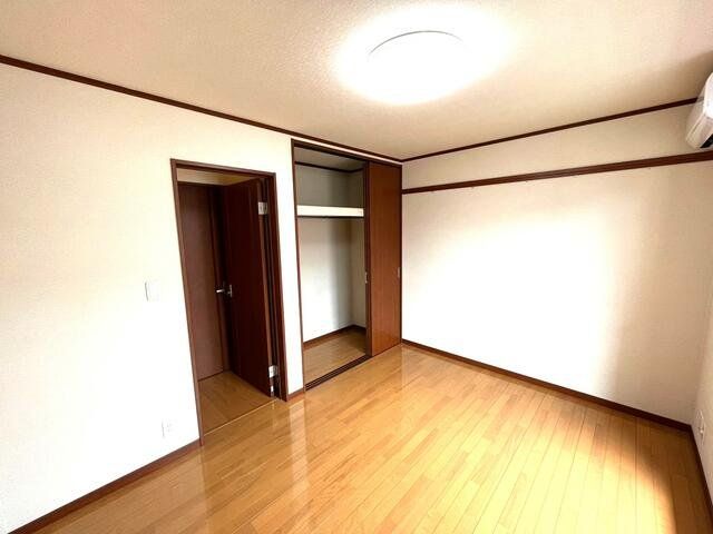 ルーヴル秋津Aの内装写真