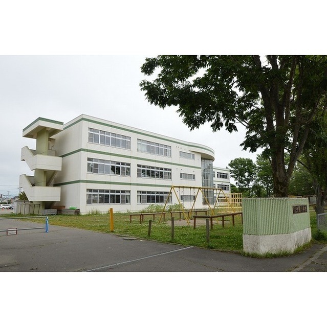 小学校　光陽小学校（小学校）まで260m