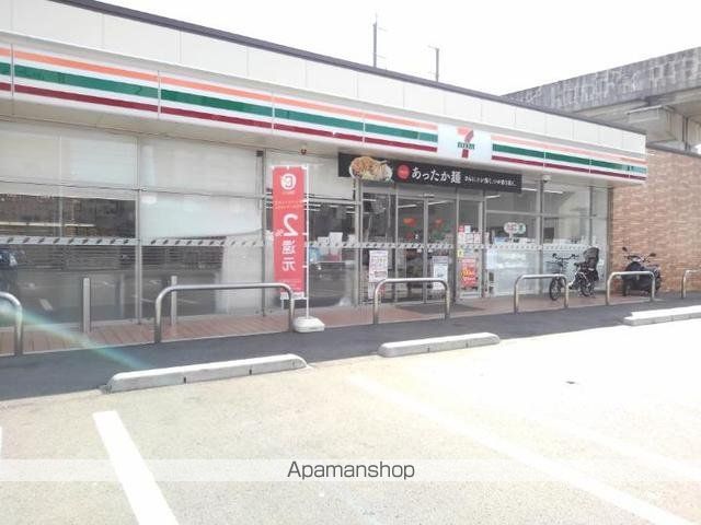 コンビニ　セブンイレブン博多竹下２丁目店（コンビニ）まで400m