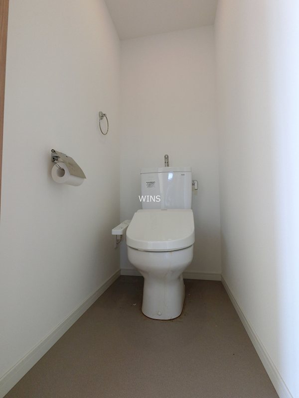 ＪＲ鹿児島本線 香椎駅 徒歩2分 10階建 築11年のトイレ写真