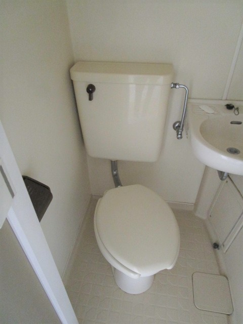 キャッスルつきみ野B棟のトイレ写真