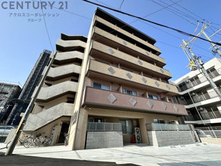 建物外観　宅配ボックス付で不在時も便利