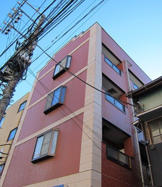 建物外観　こちらが外観です♪